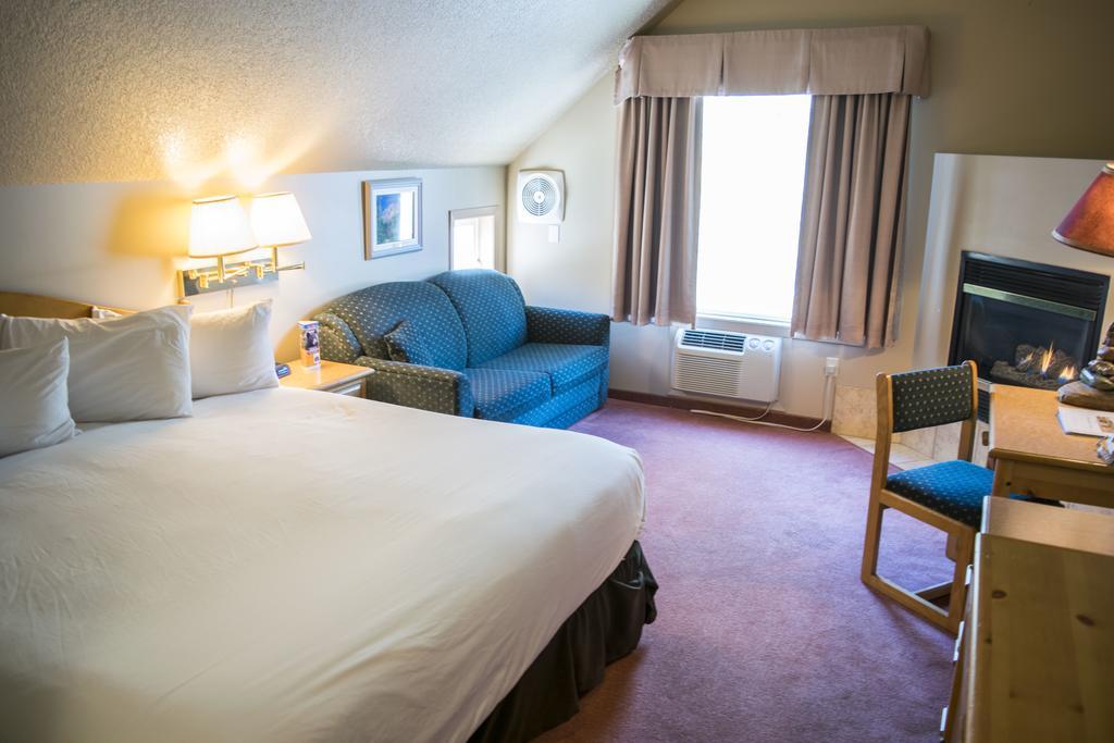 Waterton Lakes Lodge Resort Zewnętrze zdjęcie