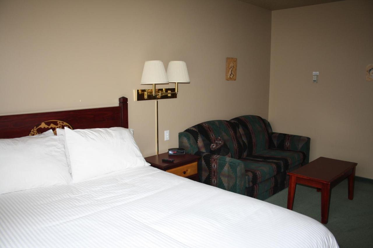 Waterton Lakes Lodge Resort Zewnętrze zdjęcie